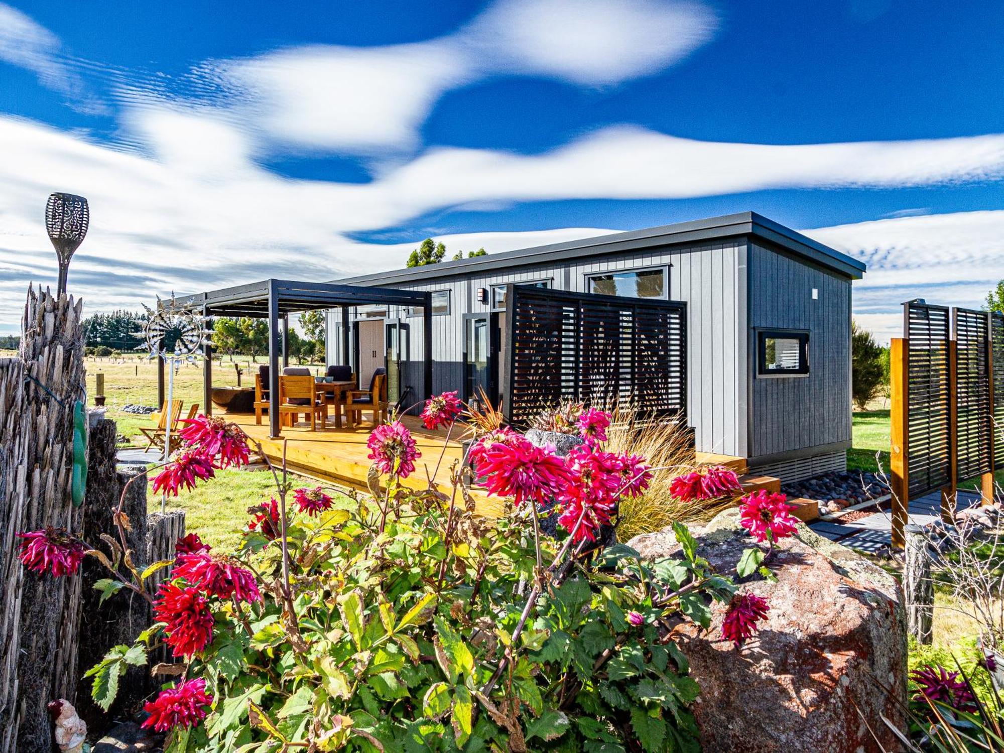 Mangateitei Views - Rangataua Tiny Home Ohakune Extérieur photo